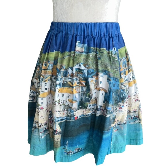 Boden Italy Beach Seaside Scene Printed Pleated Flared Circle Slip Skirt - 12 - Picture 10 of 15